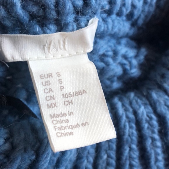 H&m Sweater - Picture 6 of 8